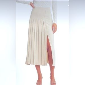 Nordstroms Open Edit Beige Hummus Pleated Midi Skirt Size small